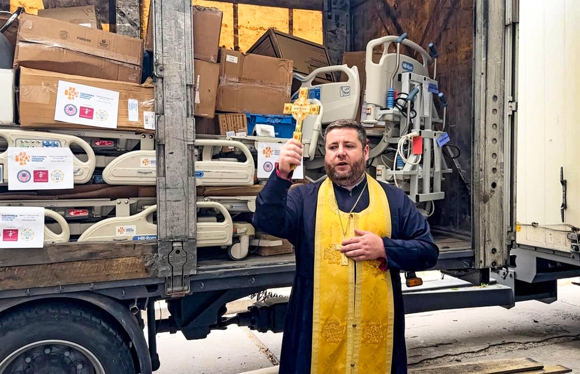 Ukraine Priest-cc-LRG Ukraine Priest-cc-LRG